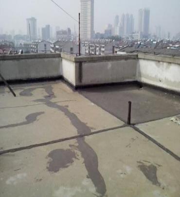 秀屿漏水维修 楼顶漏水是什么原因，楼顶漏水维修方法是什么?